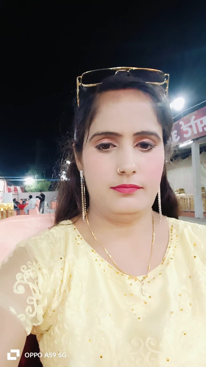 Rani Fozdar Performance